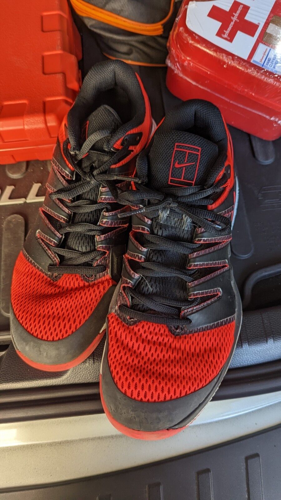 Nike Zoom Vapor X Black/red Size 10.5