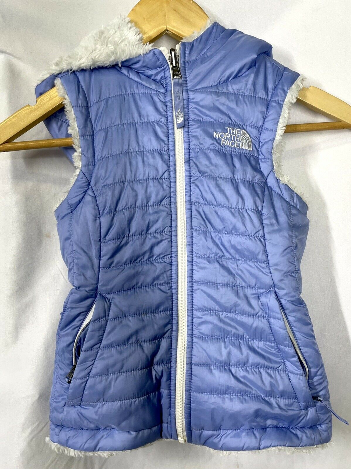 The North Face Girls 6 Xs Reversible Vest Blue & White